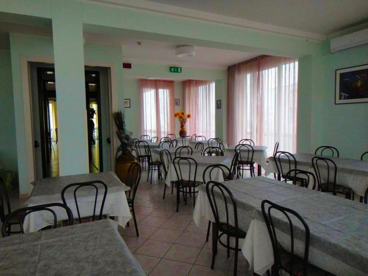 Hotel Acapulco Rimini Exterior photo